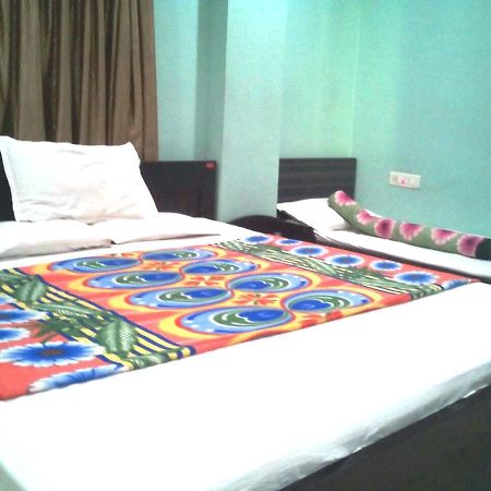 Rainbow Guest House Puri Exterior photo